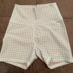Alo shorts